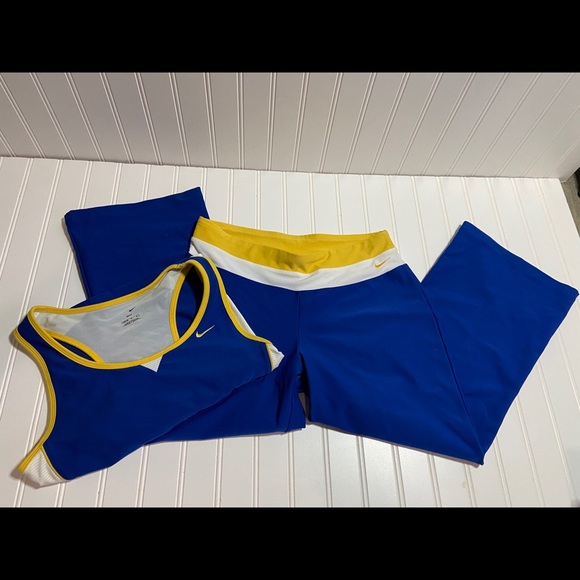 Nike Pants - Nike Dri-fit Capri leggings & tank